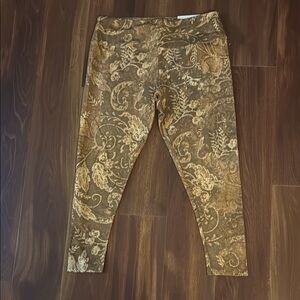 Soft Surroundings Floral Leggings Size 14P-16P